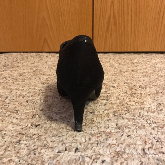 Heel Booties - Picture 4 of 4